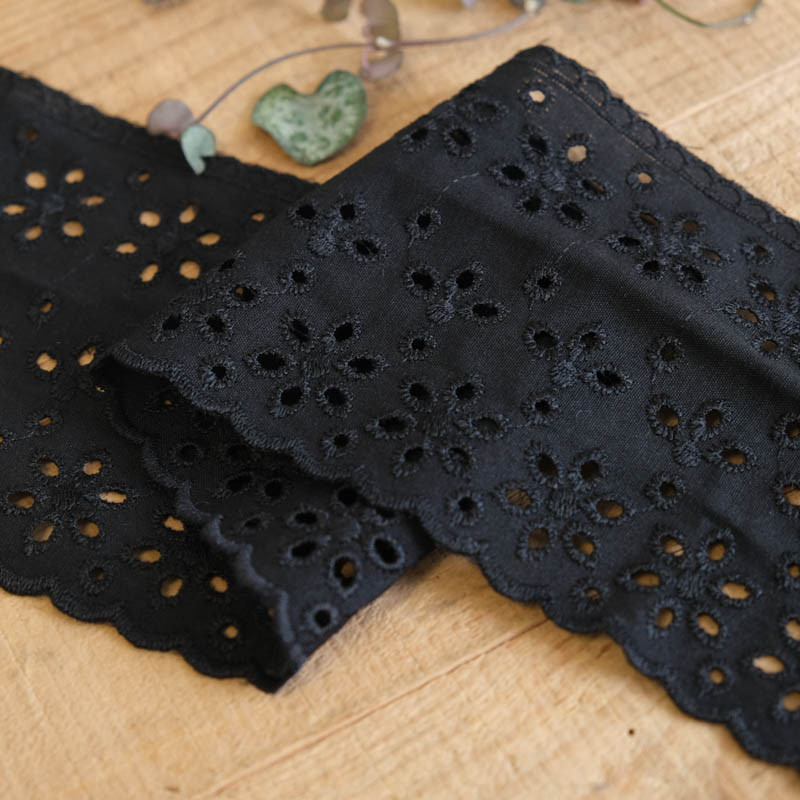 Galon Broderie Anglaise Noir - Daphné - Maison Klem