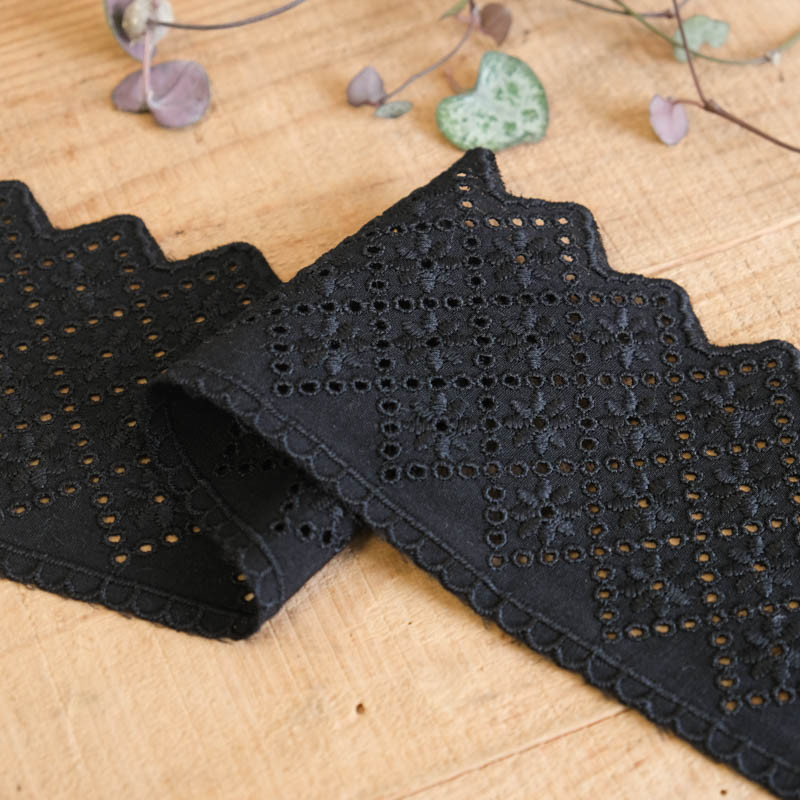 Galon Broderie Anglaise Noir - Victoria - Maison Klem