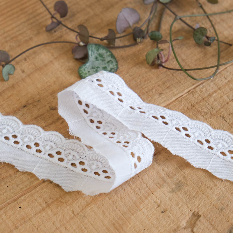 Galon Broderie Anglaise Blanc - Grace - Maison Klem
