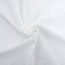 Broderie Anglaise Petits Carreaux Blanc Crème - Maison Klem