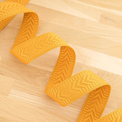 Sangle Chevrons Faux Unis Ocre - Maison Klem