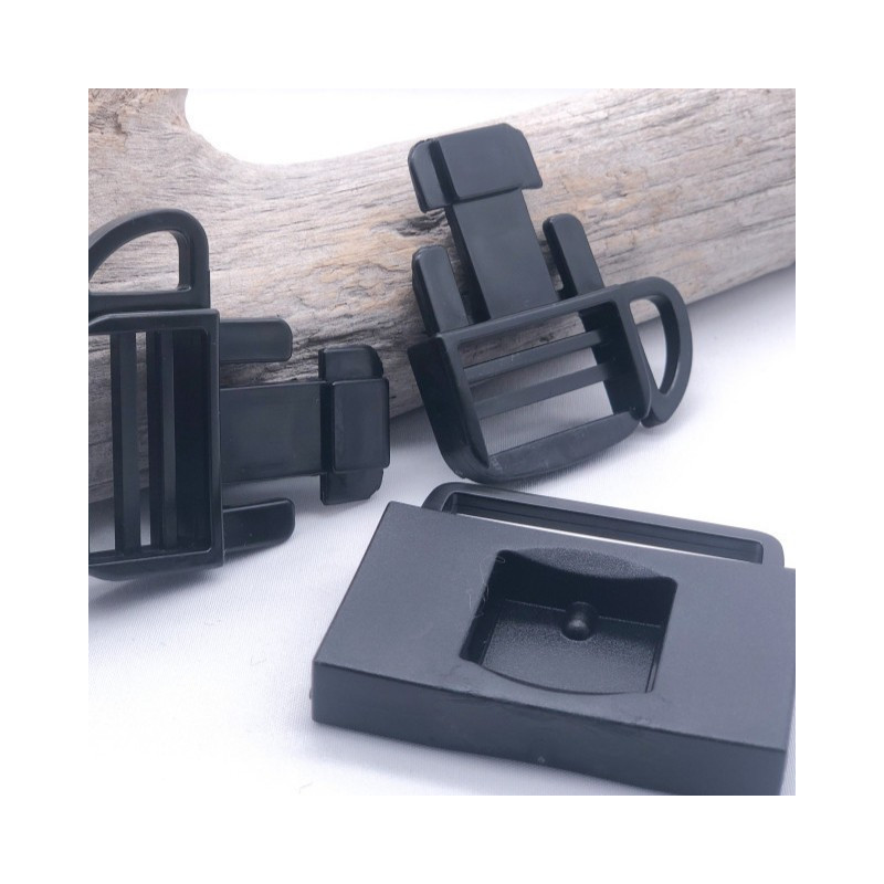 Boucle Plastique 3 Voies - Maison Klem