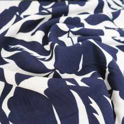Viscose Mélangée Imprimé Thaia Marine - Maison Klem