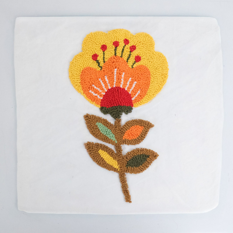 Panel «Punch Needle Scandinavia» amarillo, 45 × 45 - Maison Klem