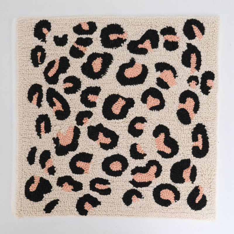 Graou Punch Needle Panel 45x45 - Maison Klem