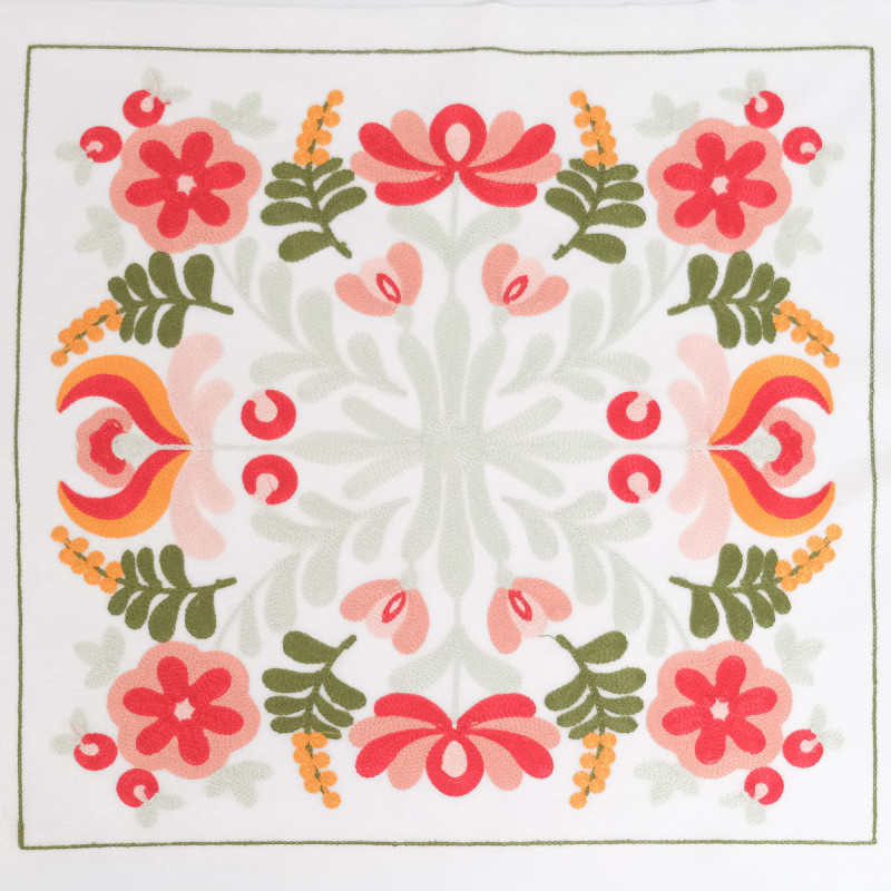 Shabby Chic Velvet Punch Needle Wall Hanging, 45 x 45 - Maison Klem