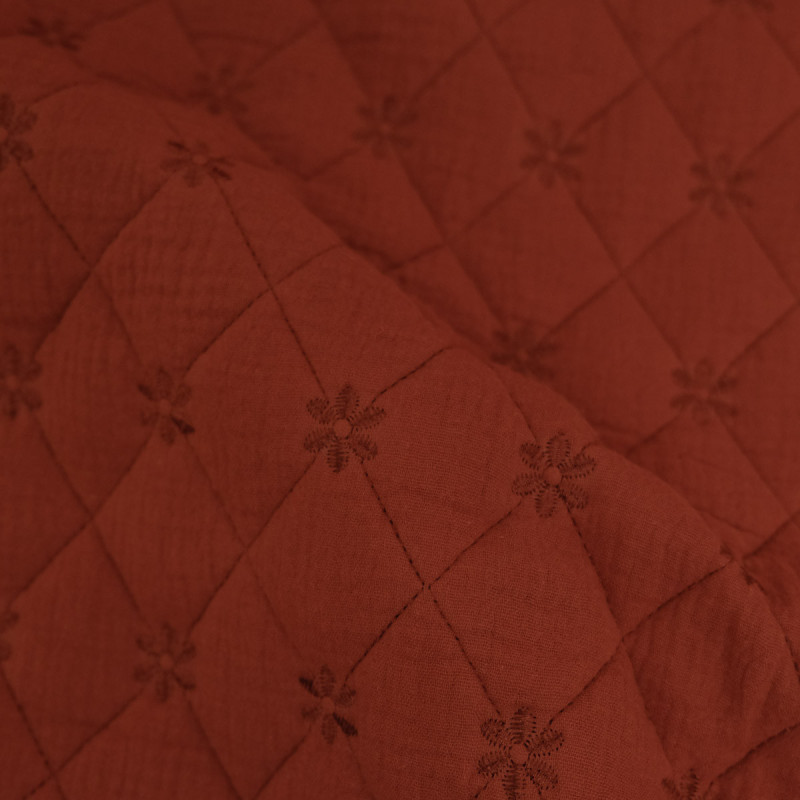Trapuntato a doppia garza con ricamo floreale color terracotta - Maison Klem