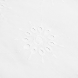 Englische Stickerei „Refined Lace“ – Maison Klem