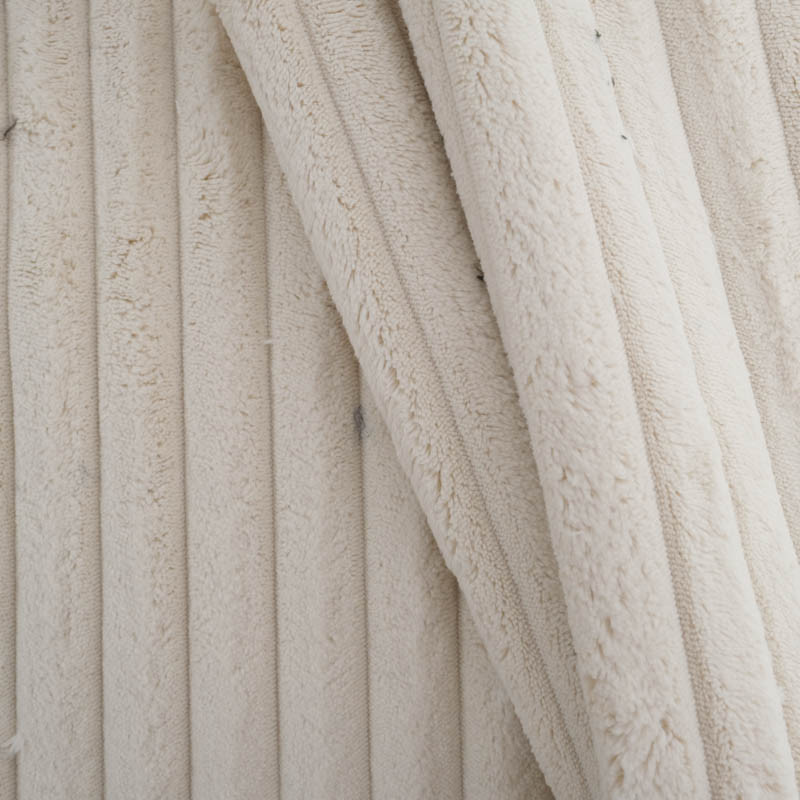 Velours Mega Côtes Ambre Crème - Maison Klem Velours Mega Côtes Ambre Crème - Maison Klem
