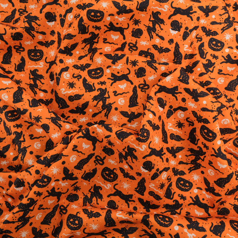 Tissu Coton Halloween Orange Motif Sorcières et Citrouilles - Maison Klem